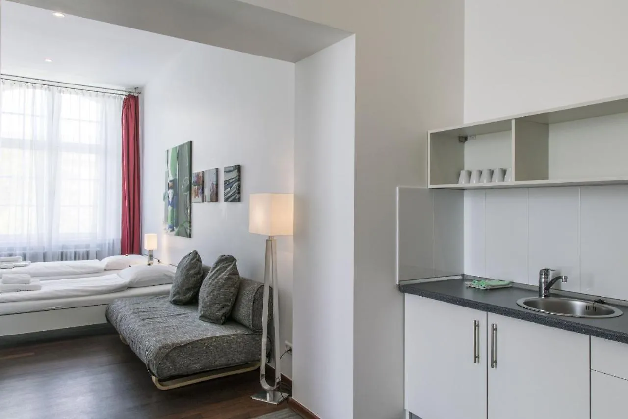 ***  Gls Studio Hotel Берлин Германия