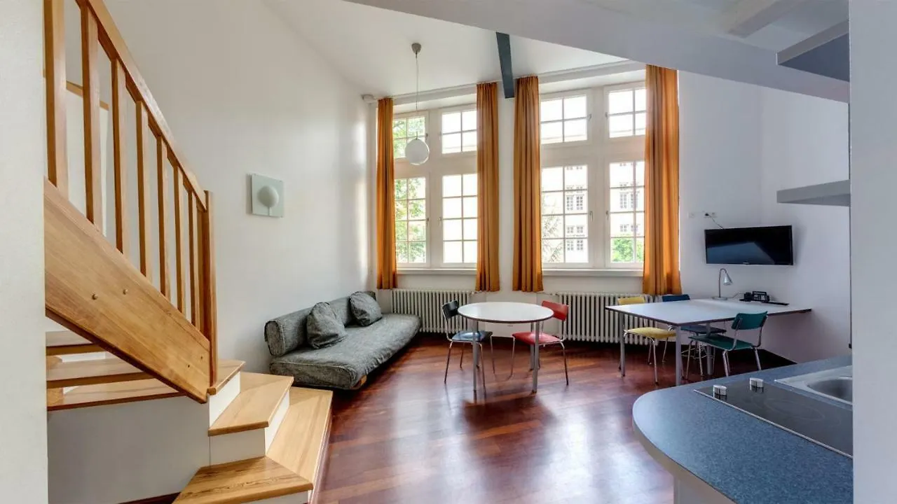 Gls Studio Hotel Берлин
