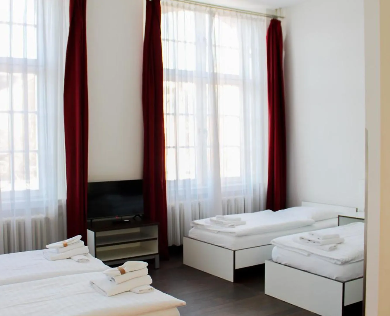 ***  Gls Studio Hotel Berlin Germany